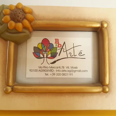 לינה וארוחת בוקר Arte *